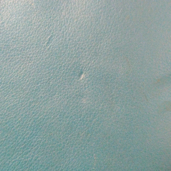 Valentino Rock Stud Aqua Leather Shoulder Bag ✨️host pick✨️ Size M - Picture 4 of 11